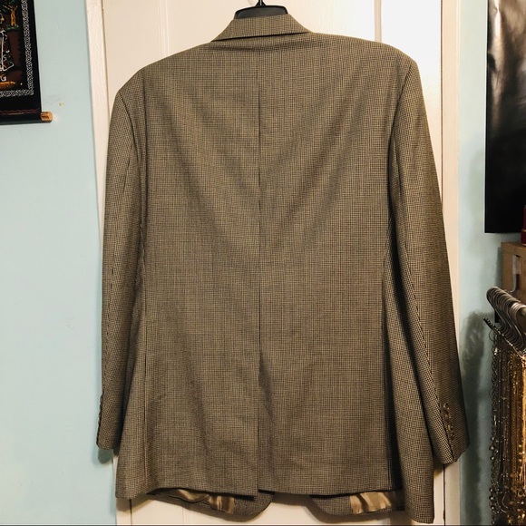 Men’s Brooks Brothers Checkered Beige Blazer - Picture 5 of 8